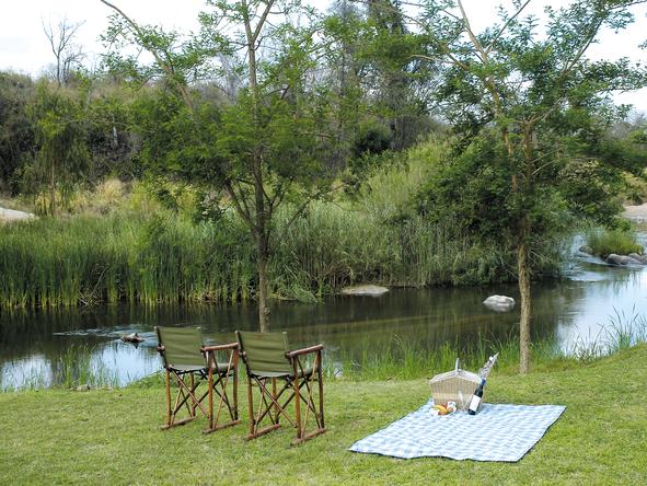 Hippo Hollow Country Estate - Dining
